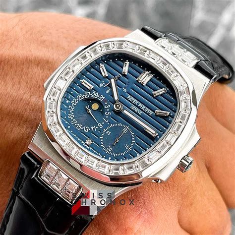 5712wg patek philippe